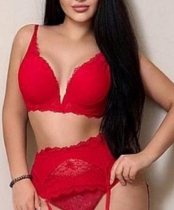 Мои услуги созданы, чтобы утолить твои самые самые сокровенные желания. Опыт позволит мне исполнить все твои эротические фантазии, открывая новые грани наслаждения. Я - настоящая экспертка в обеспечении интимного удовольствия. Общение со мной будет незабываемым опытом, гарантирую. Сделаю все, чтобы ты чувствовался особенным и желанным. Окружу тебя заботой и вниманием, приведу в состояние идеального удовлетворения. Фотографии, отзывы и возможности - все есть. Жду вас в Москве, чтобы воплотить мечты в реальность. 💋 Интимные встречи в столице только со мной, ты не пожалеешь! 7346, 27 лет